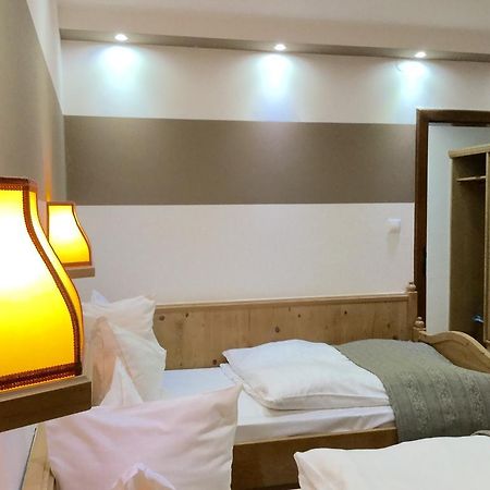Fogado Az Oreg Preshez Hotel มัวร์ ภายนอก รูปภาพ